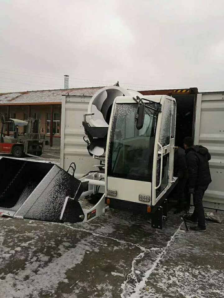 出口匈牙利產(chǎn)品裝車圖3 出口匈牙利產(chǎn)品裝車圖3